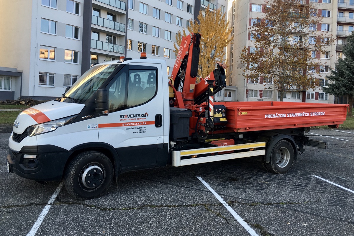 IVECO DAILY 60C15 s hydraulickou rukou na prenájom Košice